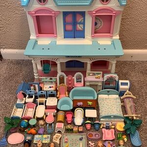 1993 Vintage Fisher-Price Dream Dollhouse HUGE LOT